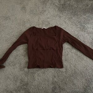 Dark brown fitted top